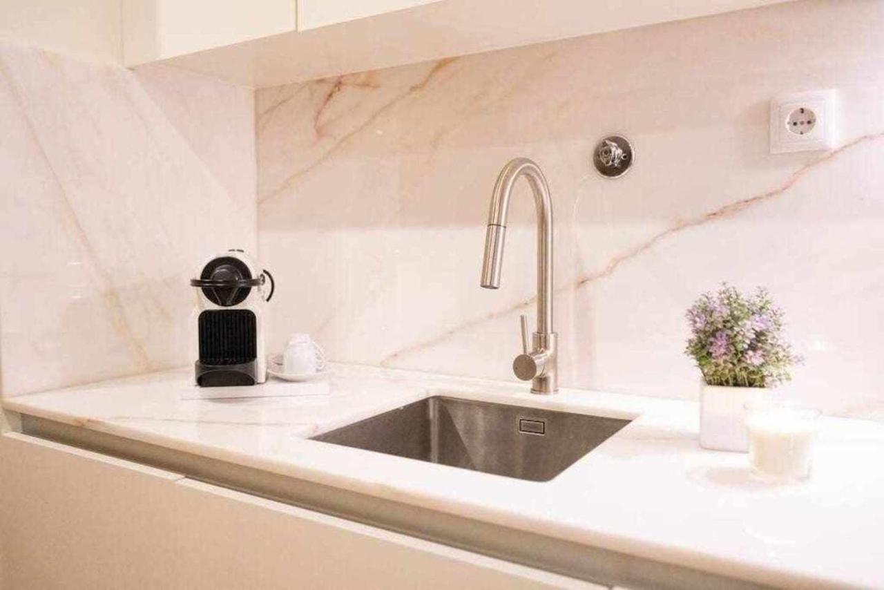 פורטו Camoes Place Loft Duplex מראה חיצוני תמונה